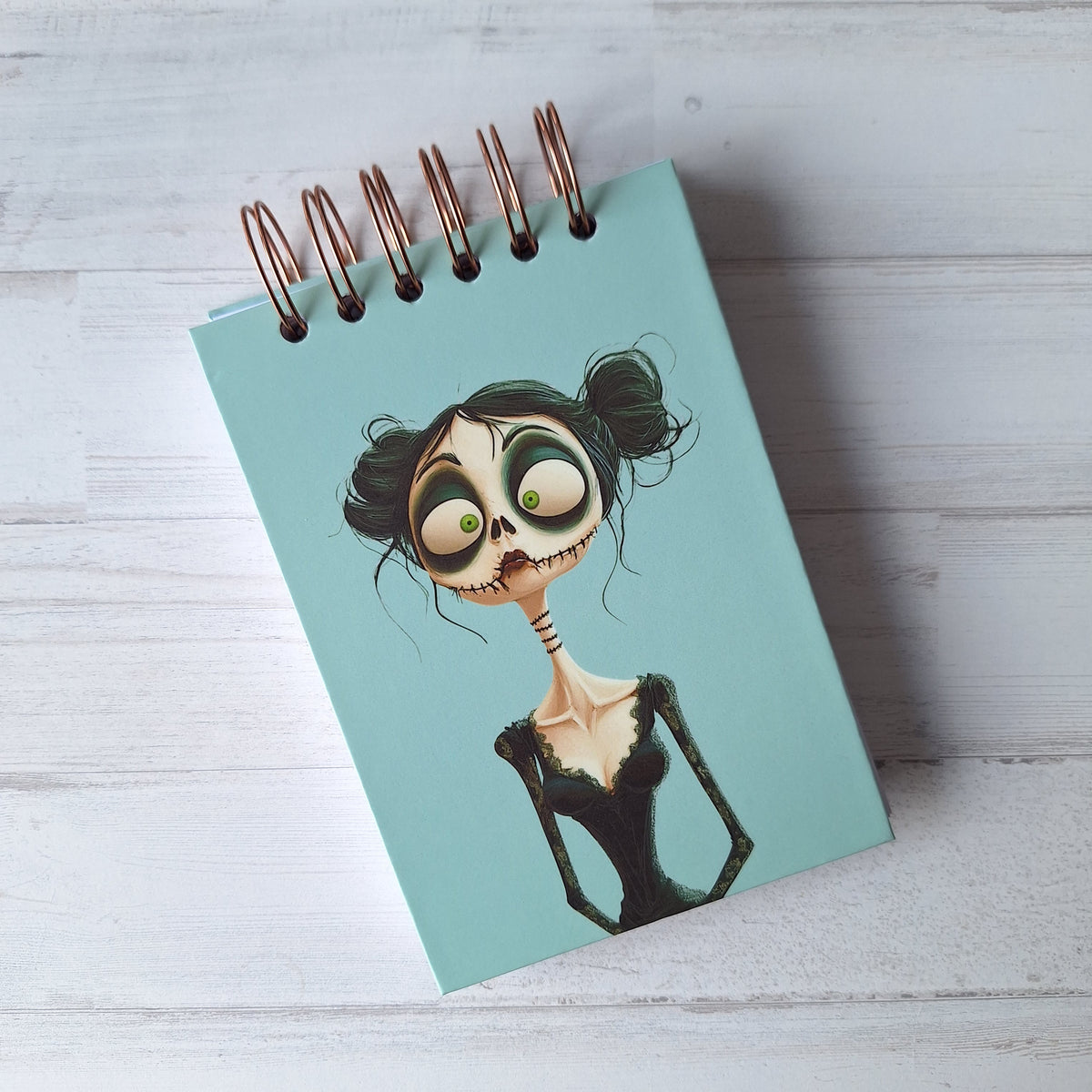 Dead cute · Libreta A6